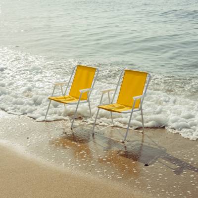 海辺の椅子