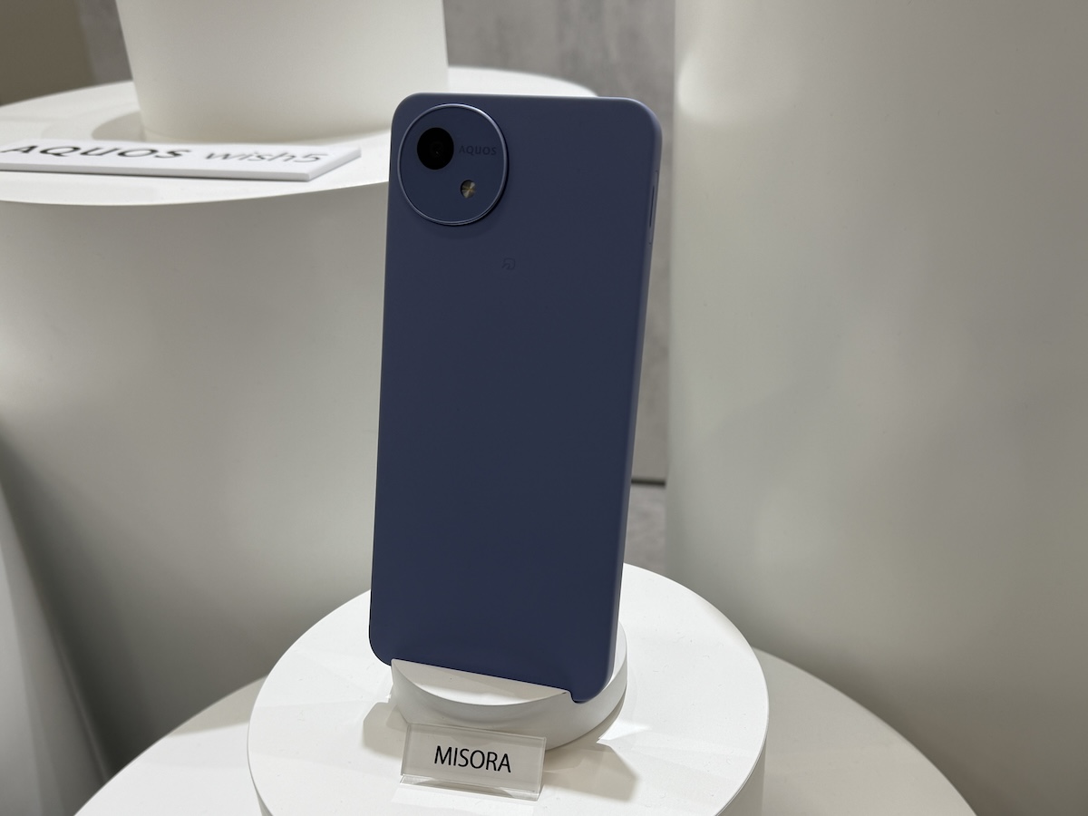 AQUOS wish5
