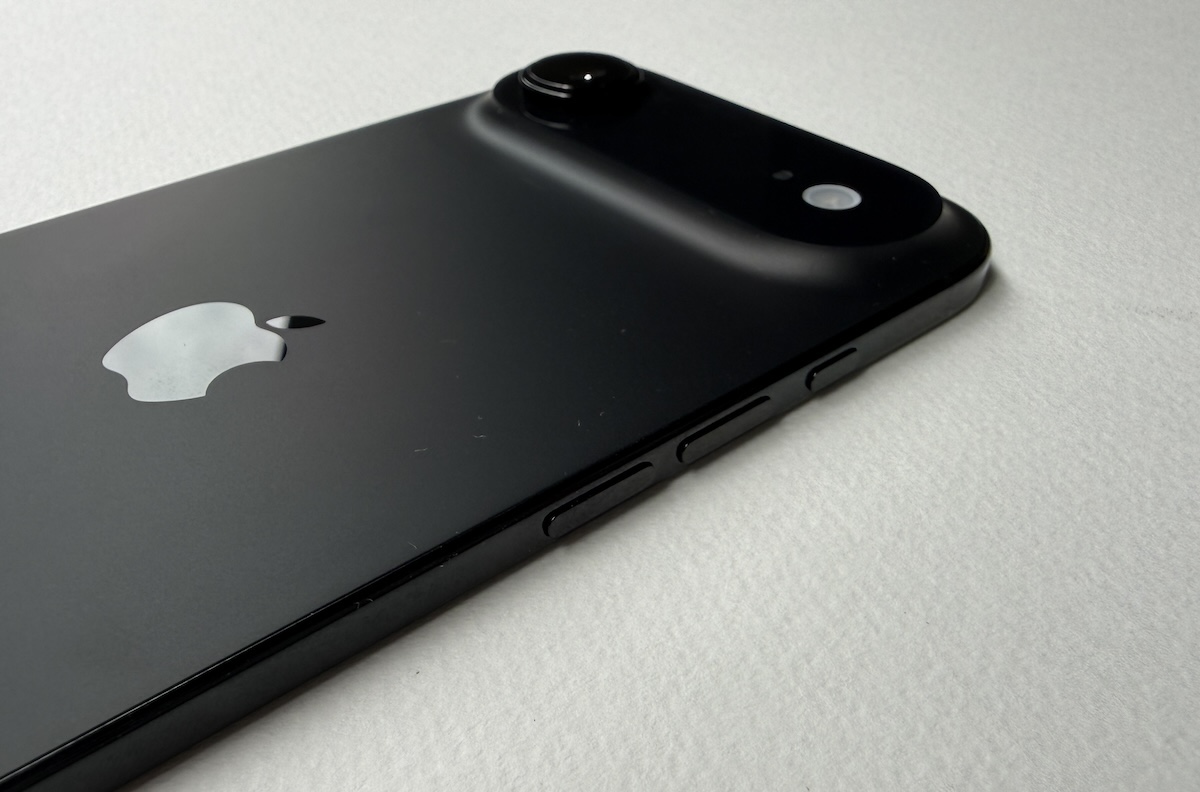 iPhone Air