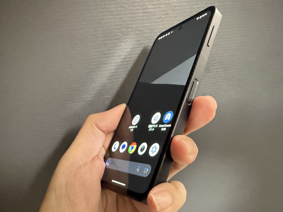 AQUOS sense10