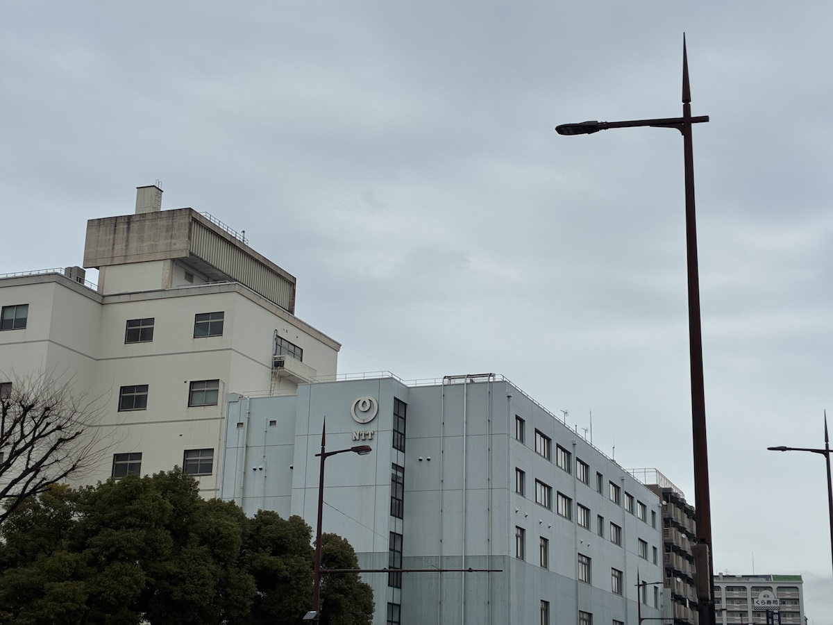 iPhone 16e ズームで撮影(2倍)