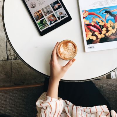 コーヒーテーブル