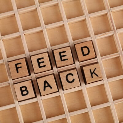 フィードバック