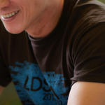 楽天モバイルを海外で使ったユーザーのイメージ画像